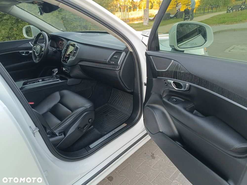 Volvo XC 90 T5 AWD Momentum 7os - 18