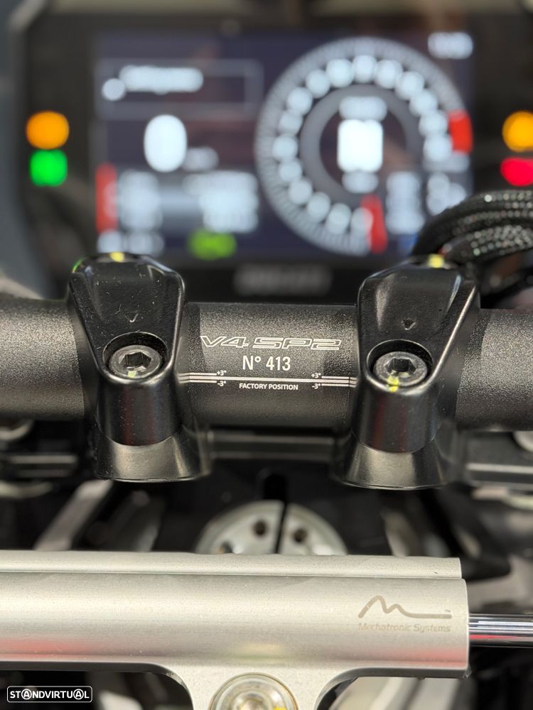 Ducati Streetfighter V4 SP2 - 12