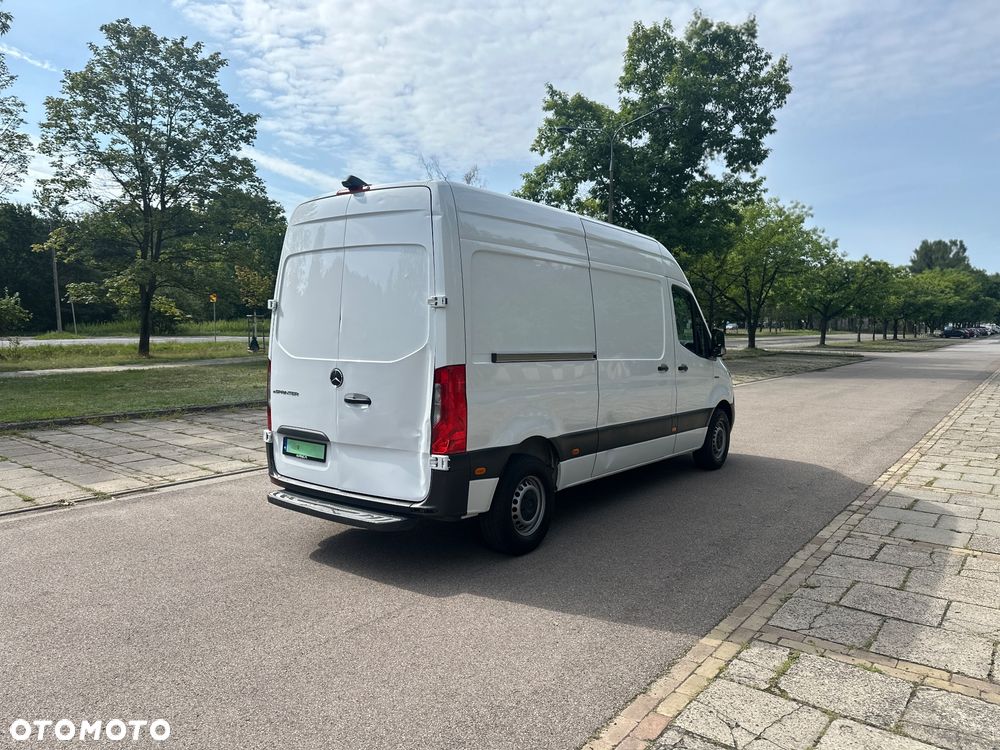Mercedes-Benz eSprinter - 5