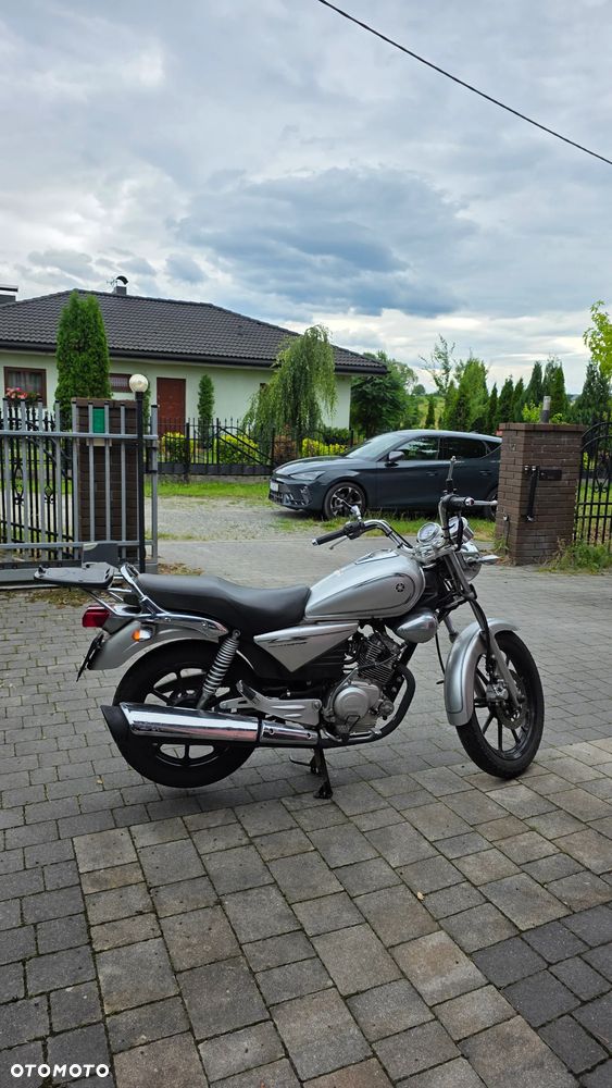 Yamaha YB - 3