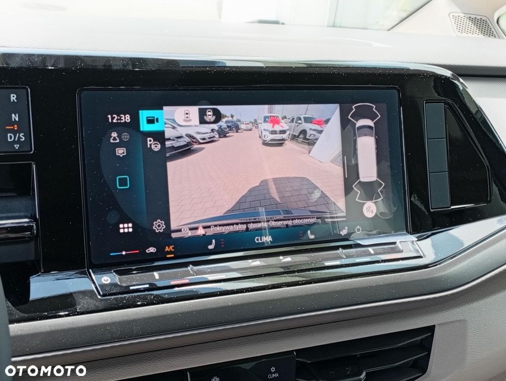 Volkswagen Multivan - 17