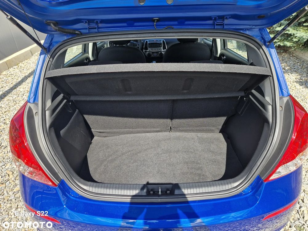 Hyundai i20 1.4 Comfort - 12
