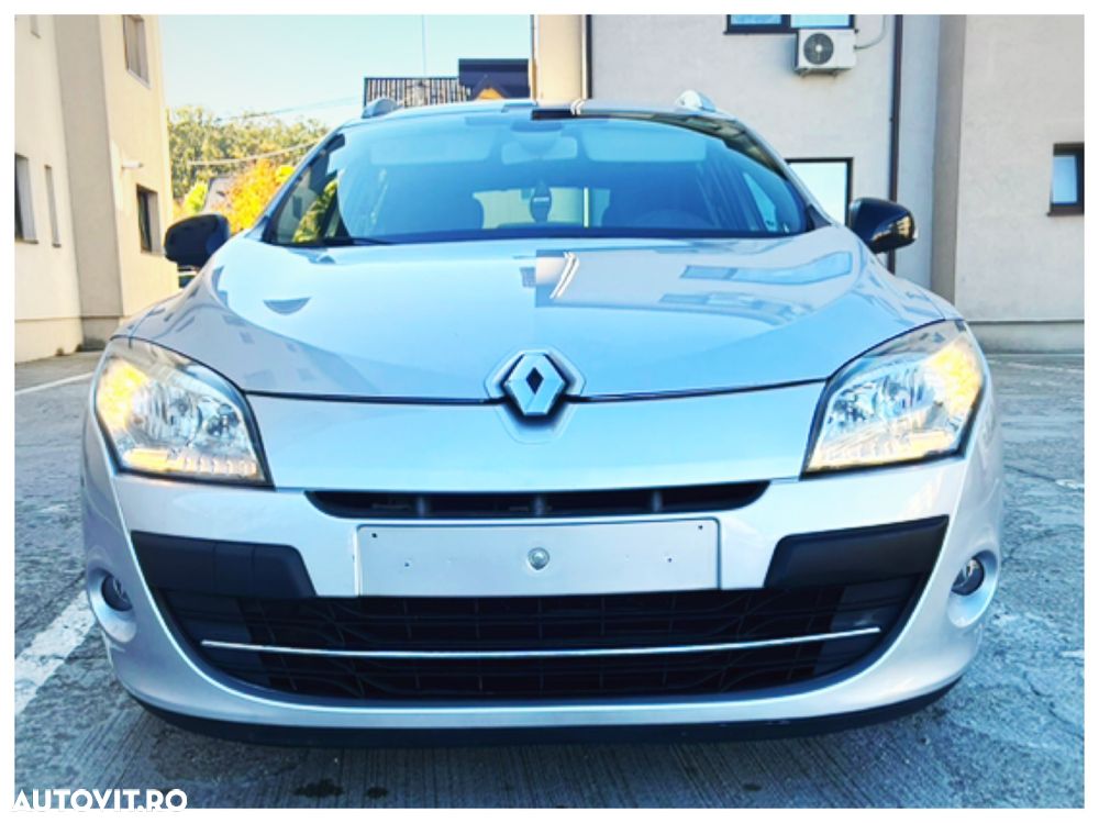 Renault Megane ENERGY dCi 110 Start & Stop Bose Edition - 12