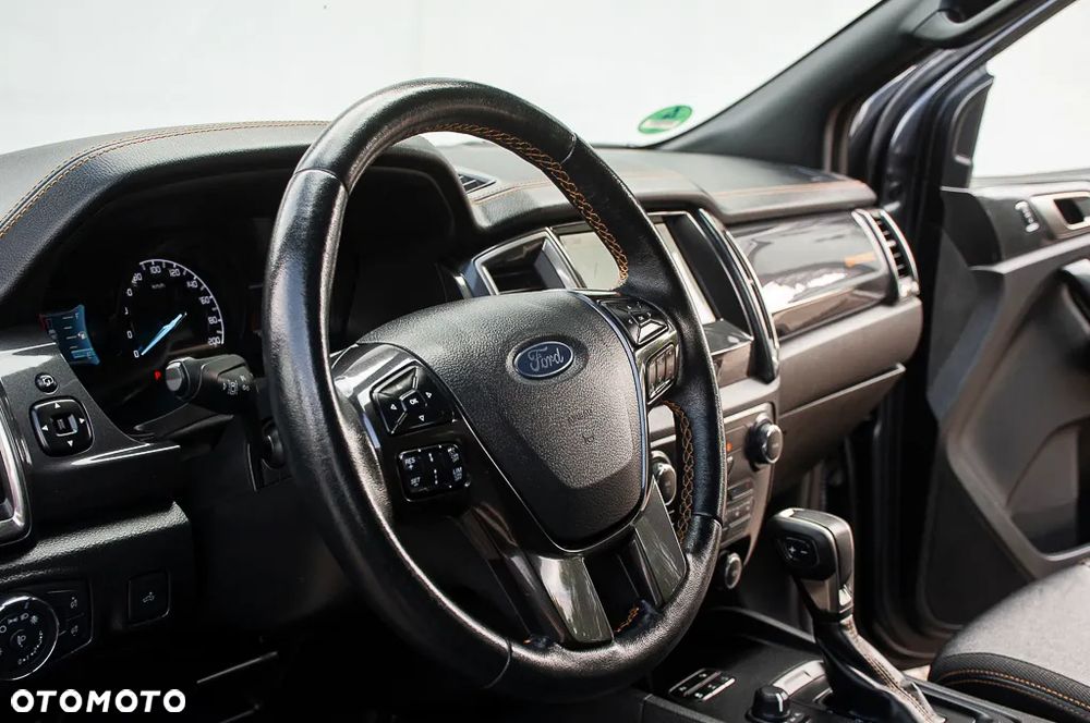 Ford Ranger 2.0 EcoBlue 4x4 DC Wildtrak - 23