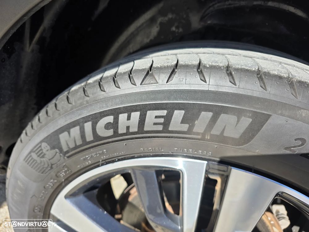 Peugeot 3008 1.2 PureTech Allure Pack - 41