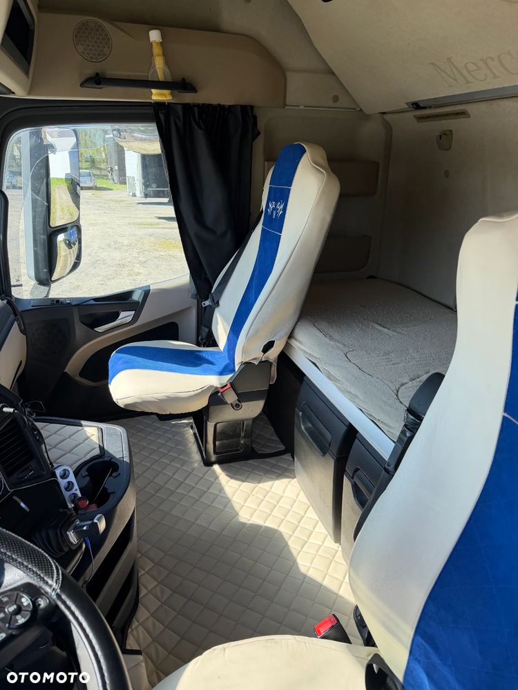 Mercedes-Benz Actros 1845 - 11