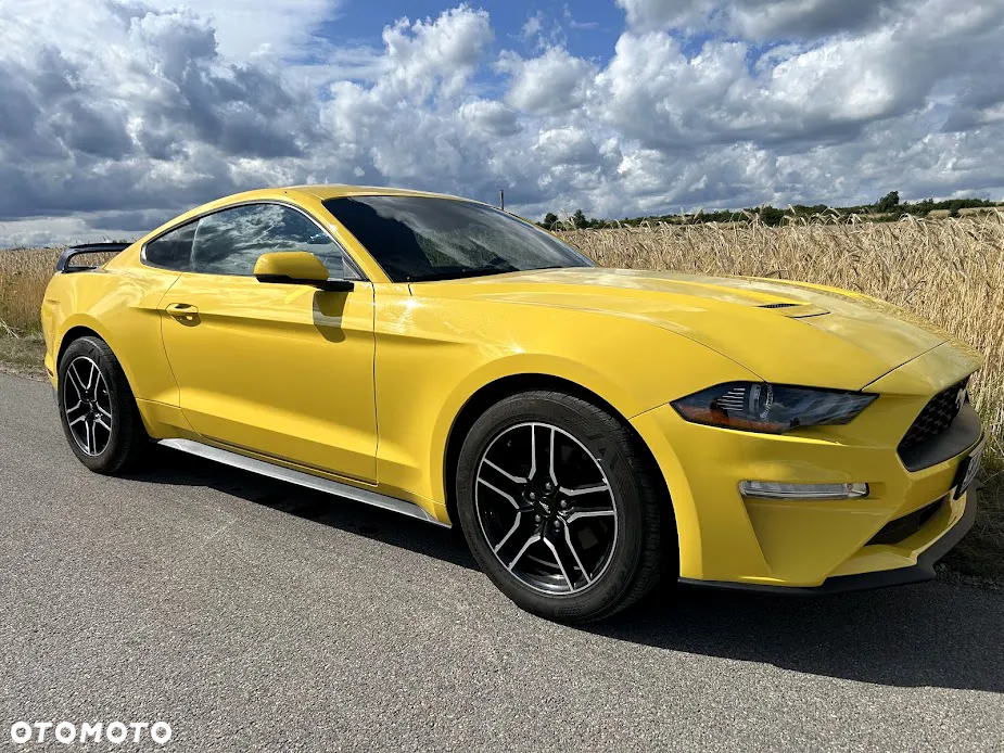 Ford Mustang 2.3 EcoBoost - 10