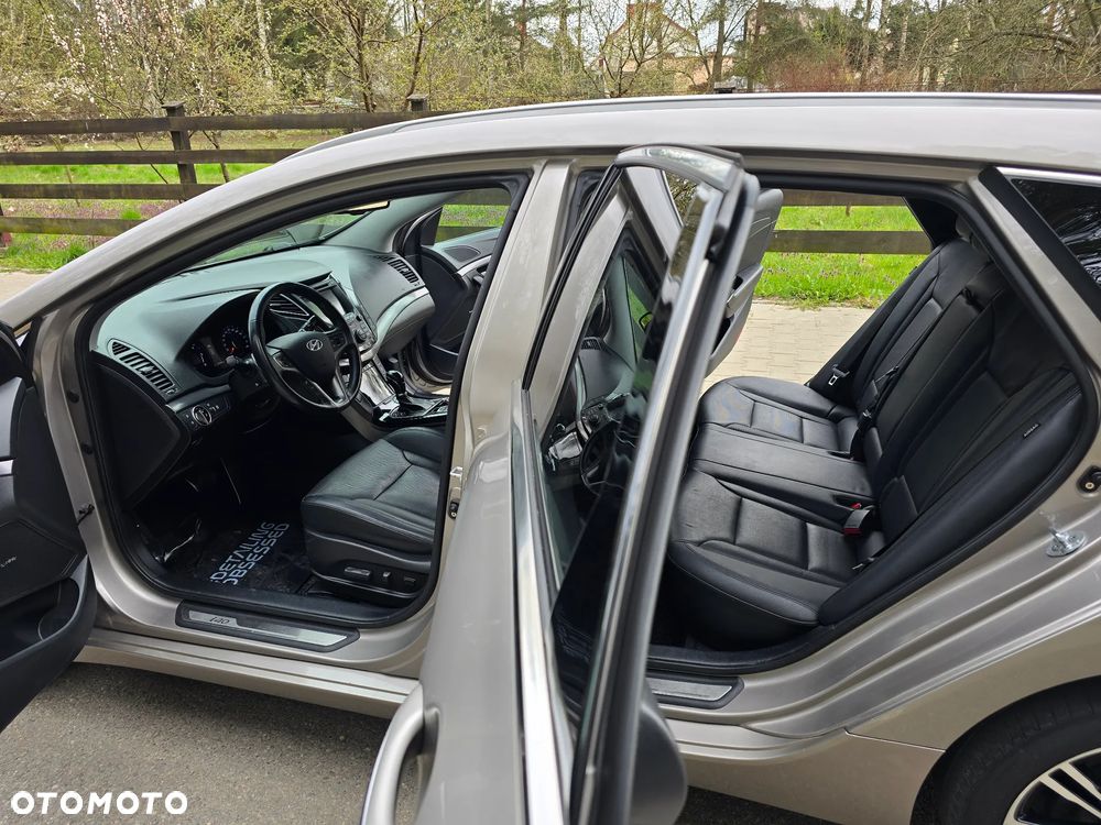 Hyundai i40 Kombi blue 1.7 CRDi DCT Premium - 18