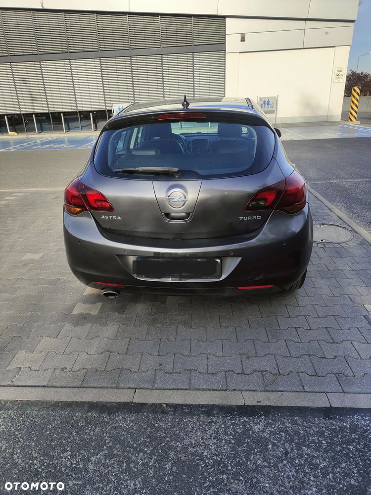Opel Astra 1.4 T Cosmo - 7