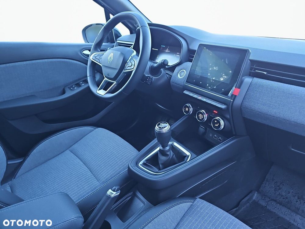 Renault Clio - 28