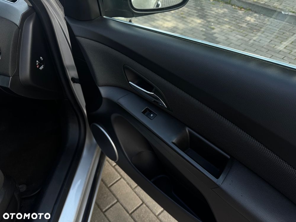 Chevrolet Cruze 2.0 VDCi LT - 10