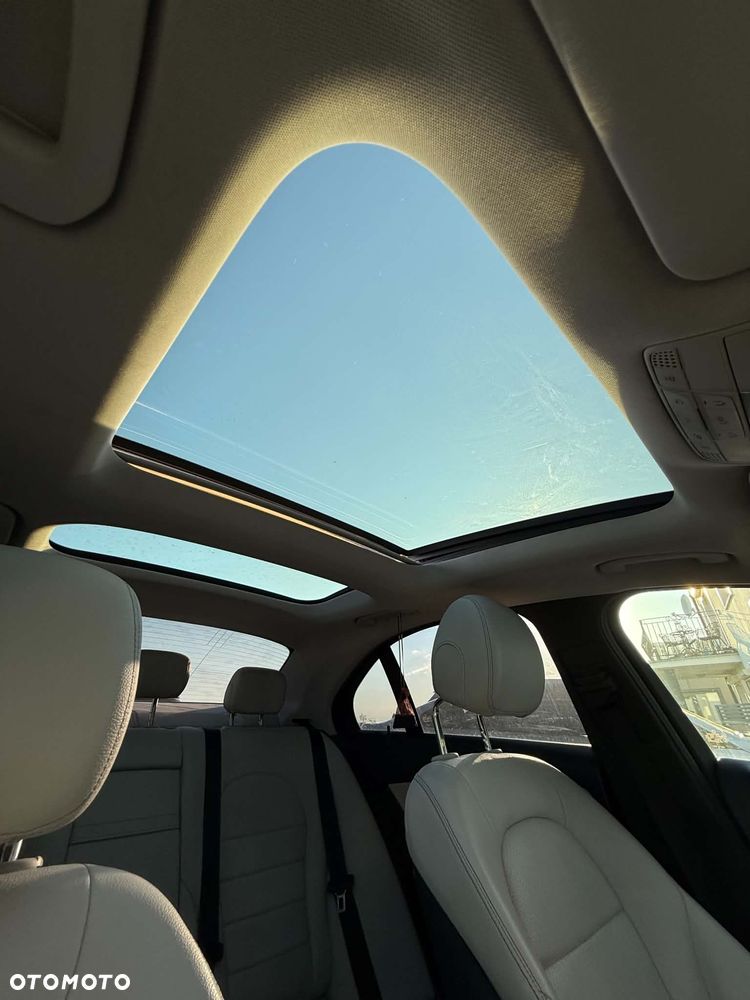 Mercedes-Benz Klasa C 300 7G-TRONIC Avantgarde - 11