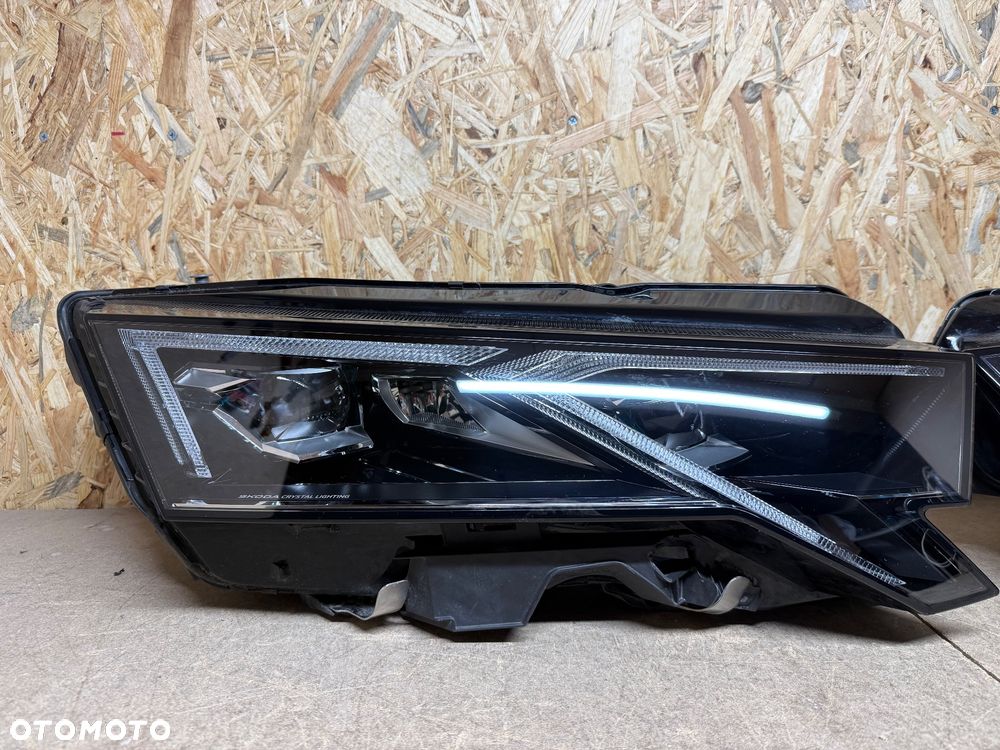 SKODA OCTAVIA IV LEWA PRAWA LAMPA PRZÓD 5E4941036 5E4941035 LIFT FULL LED - 35
