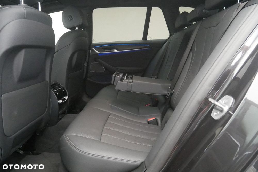 BMW Seria 5 - 15