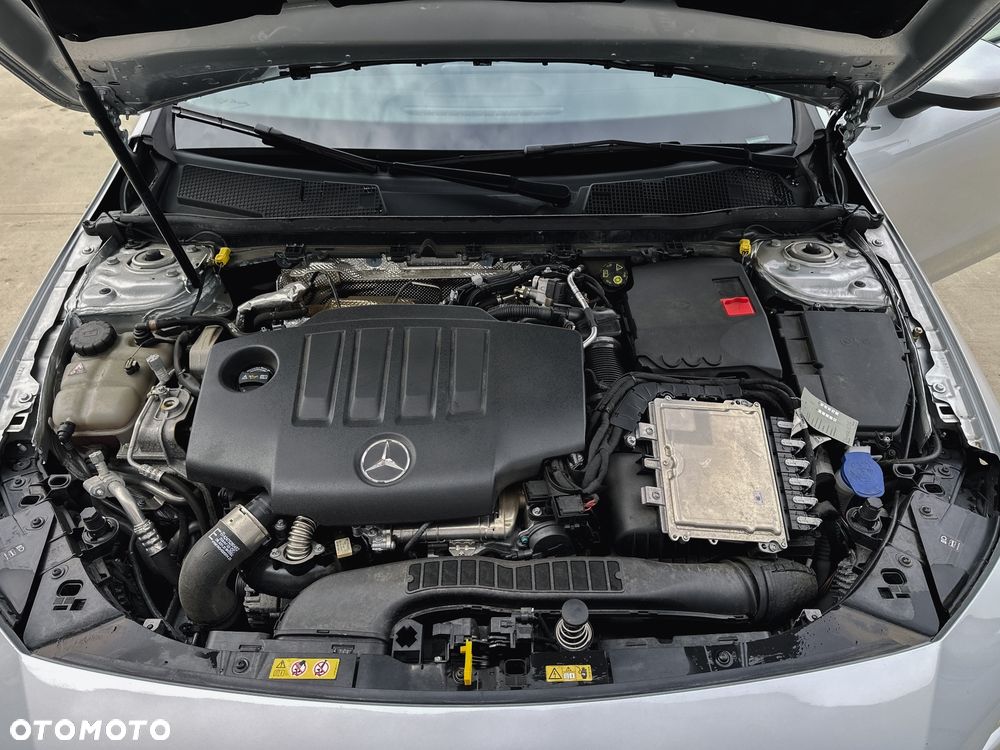 Mercedes-Benz CLA - 21