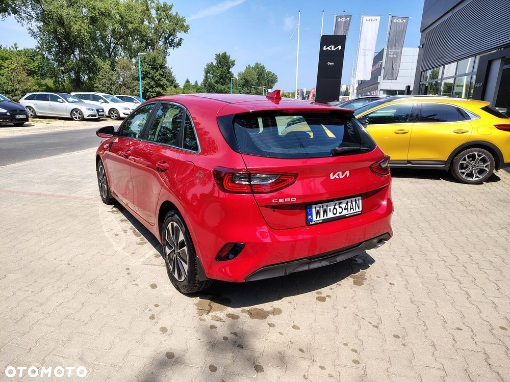 Kia Ceed 1.5 T-GDI M DCT - 4