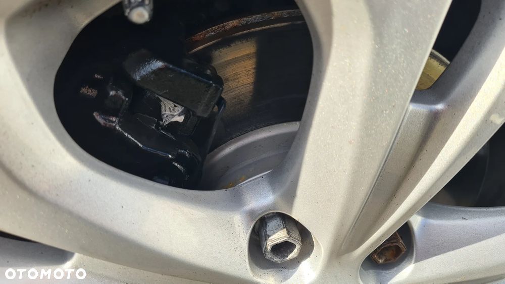 Ford S-Max 2.2 TDCi DPF Titanium - 19