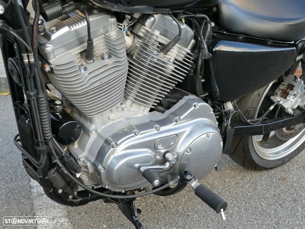 Harley-Davidson 883 - 9