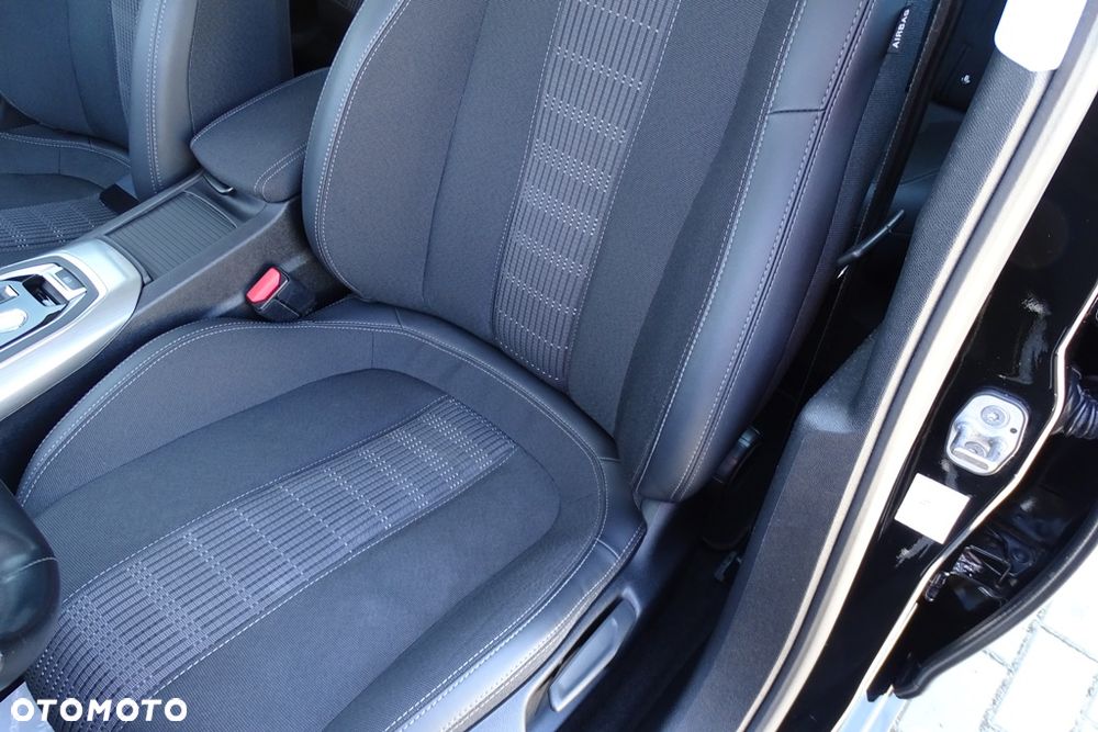 Peugeot 308 BlueHDi FAP 130 EAT8 Stop & Start GT Pack - 21