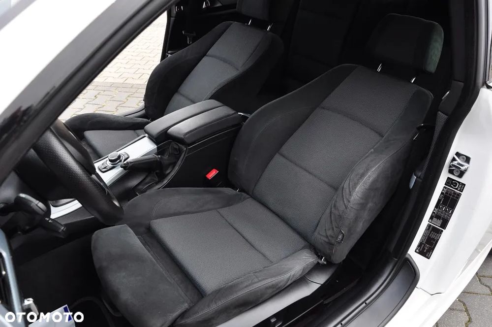 BMW Seria 3 320d - 6