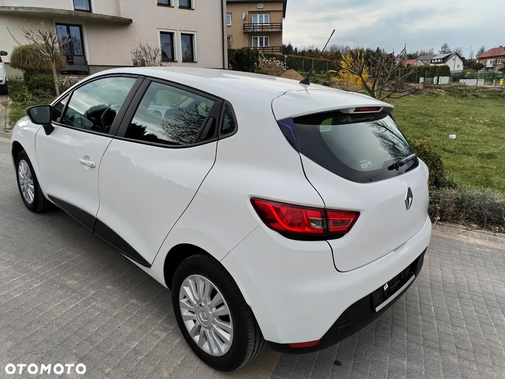 Renault Clio - 35