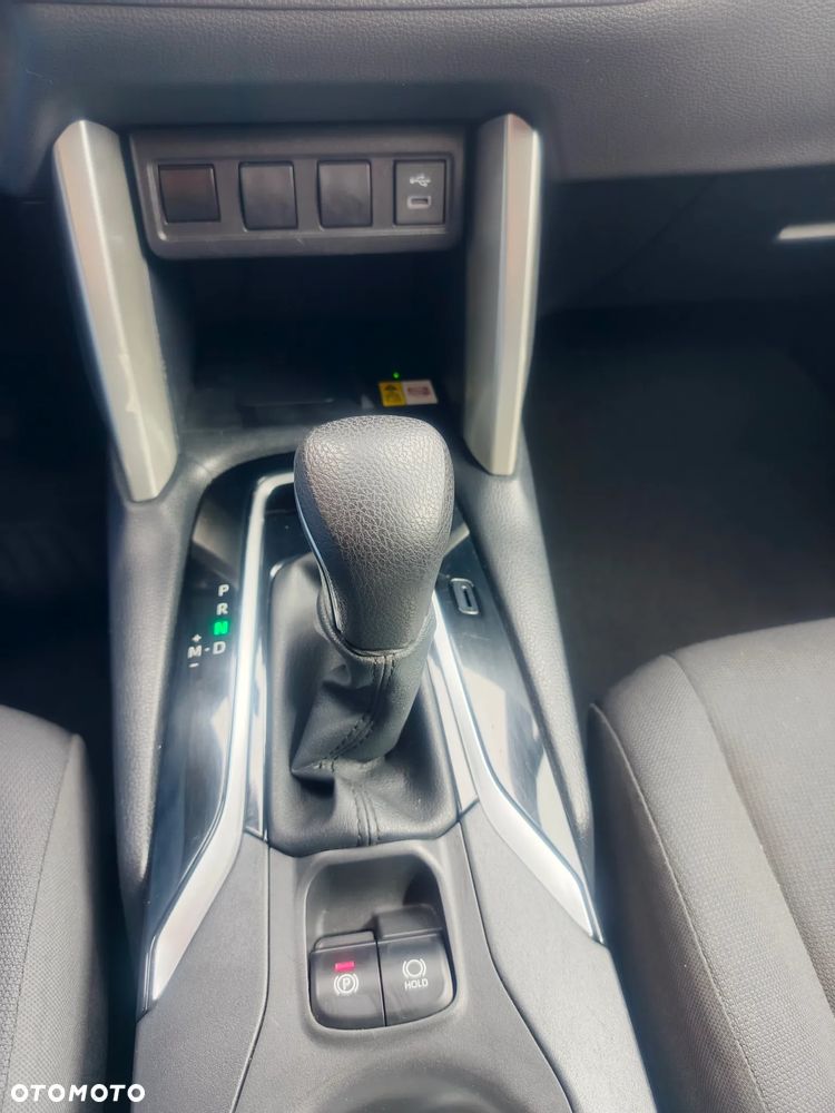 Toyota Corolla Cross - 14