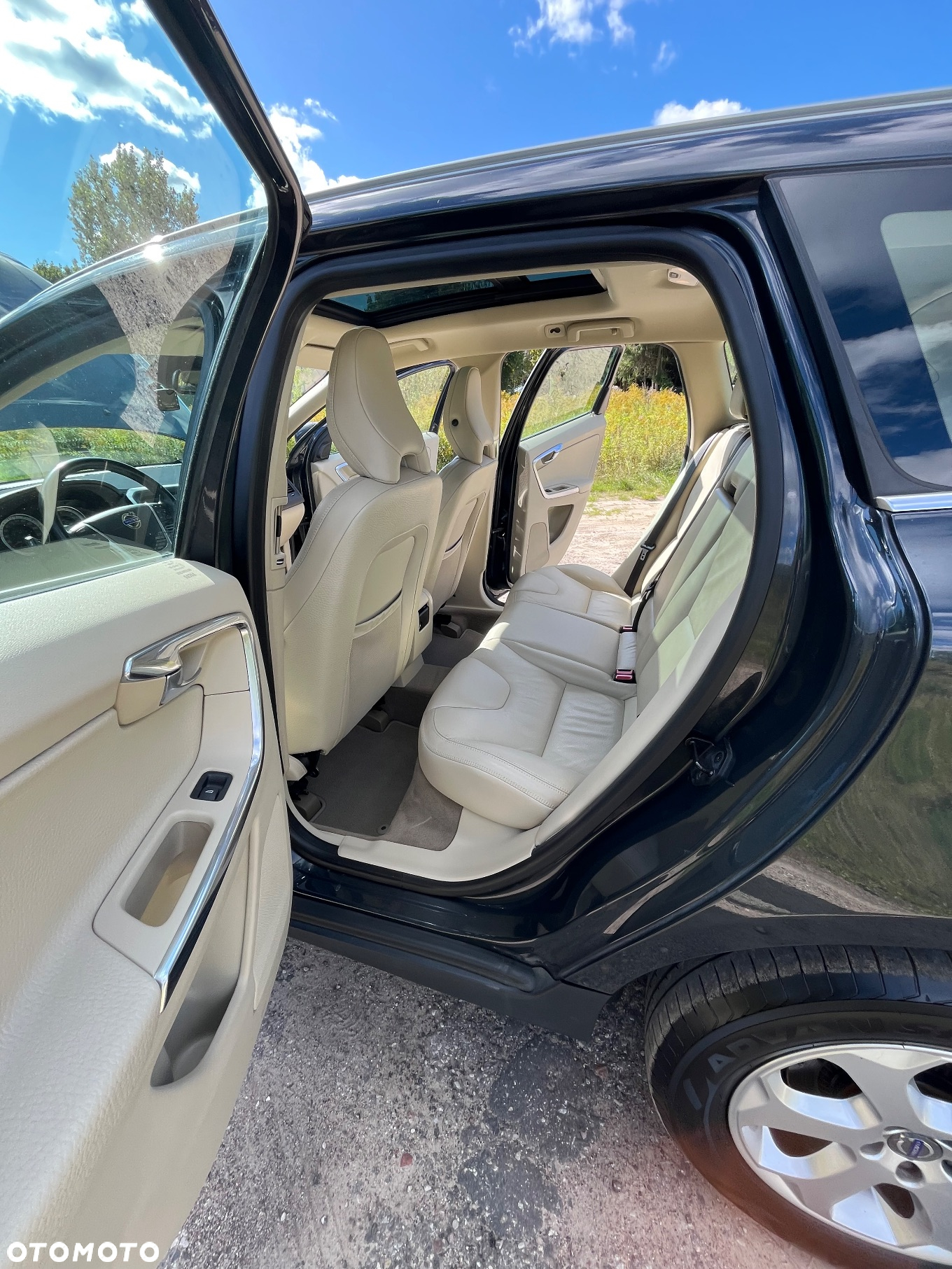 Volvo XC 60 D5 AWD Geartronic Summum - 13