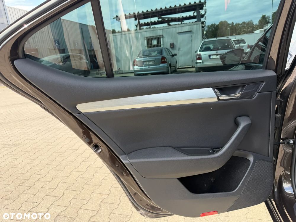 Skoda Superb 1.5 TSI ACT Ambition - 29