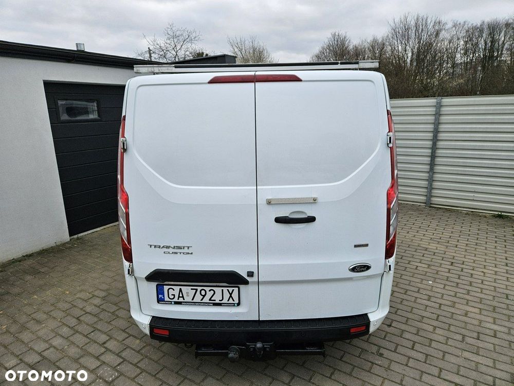 Ford Transit Custom - 17