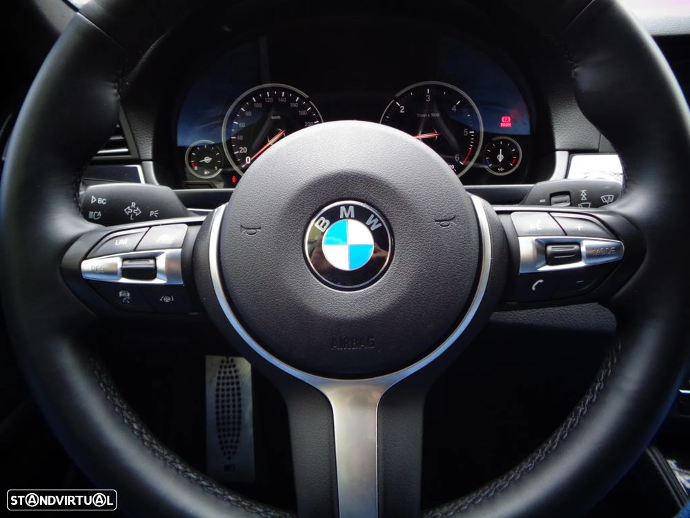 BMW 520 d Pack M Auto - 26