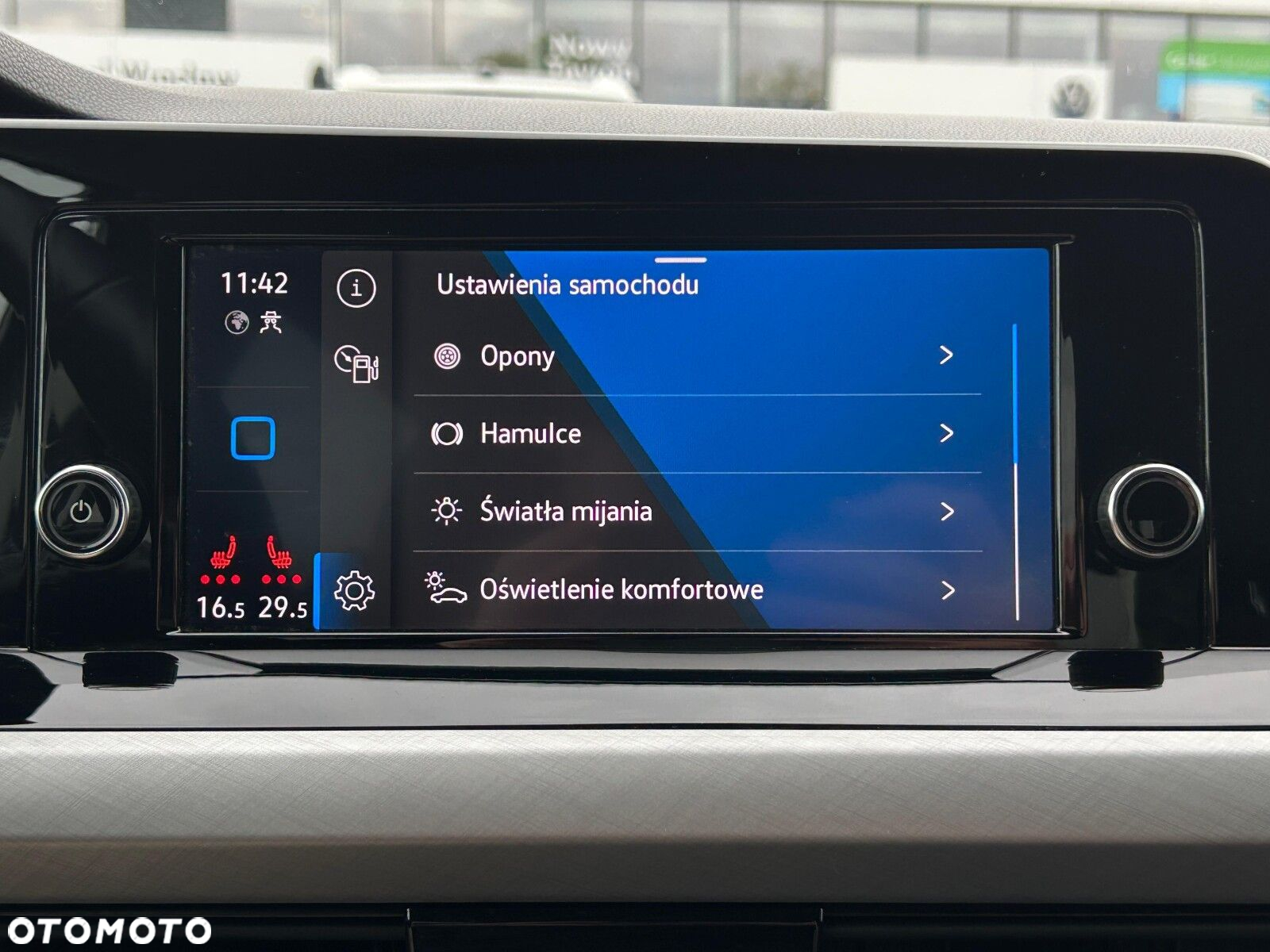 Volkswagen Golf VIII 1.5 TSI EVO Life - 29