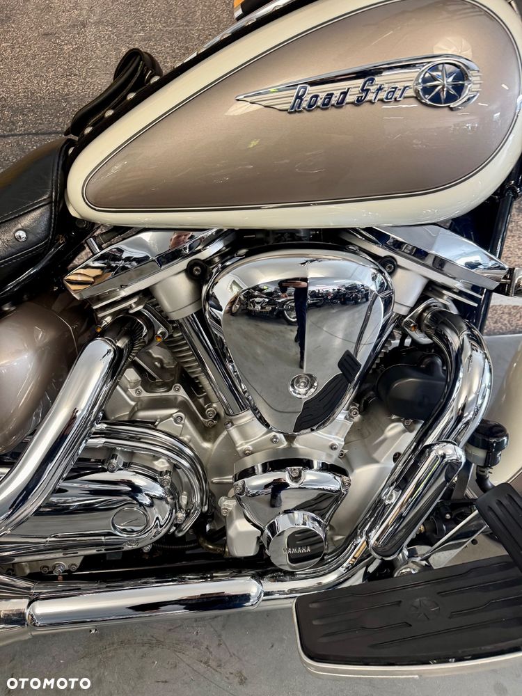 Yamaha Road Star - 8