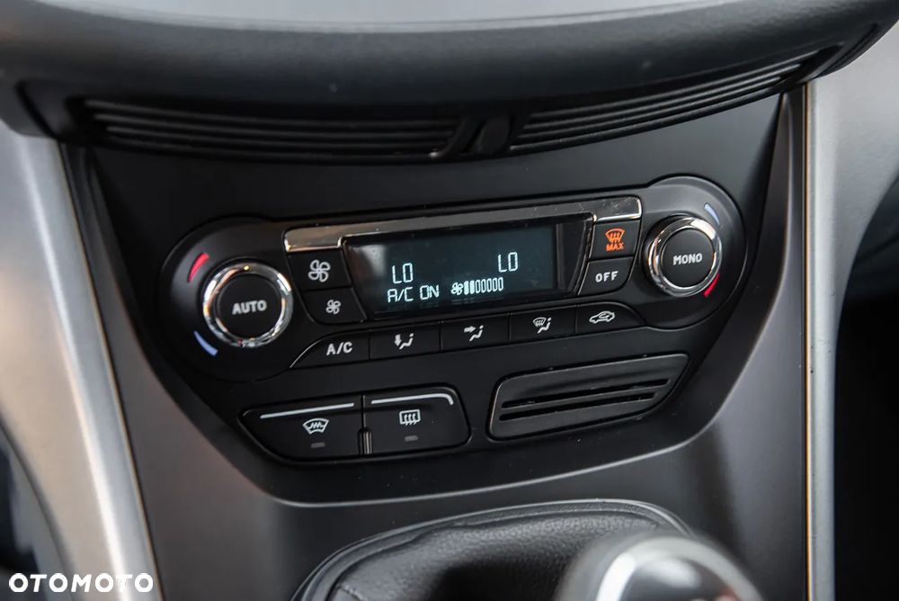 Ford Grand C-MAX 1.6 TDCi Titanium - 23