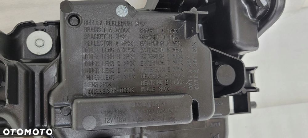 LAMPA PRAWA PRZEDNIA MAZDA CX-3 2015- FULL LED 10PIN D10E-51030 - 13