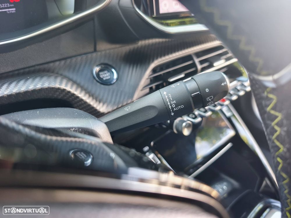 Peugeot e-2008 54 kWh GT - 18