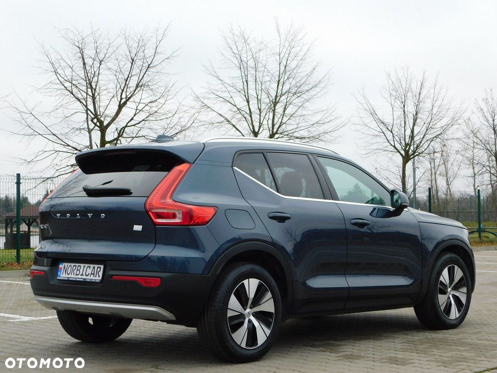 Volvo XC 40 - 4
