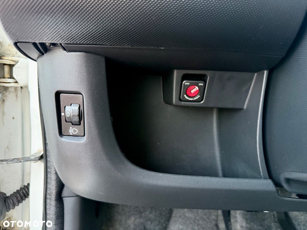 Toyota Aygo Multi Mode Connect - 29