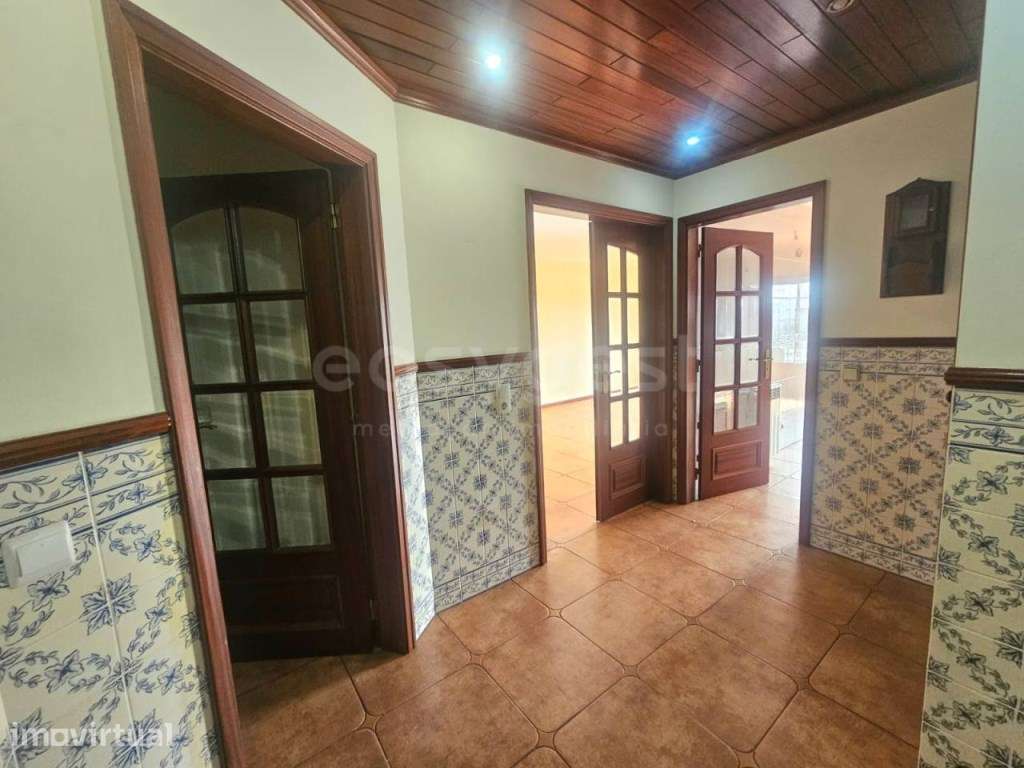 Apartamento T3 Central em Ílhavo com Garagem e Estacionamento Priva... - Grande imagem: 3/21