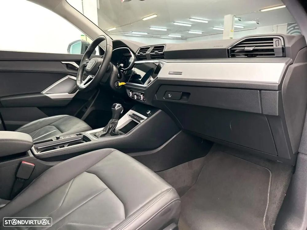 Audi Q3 Sportback - 9