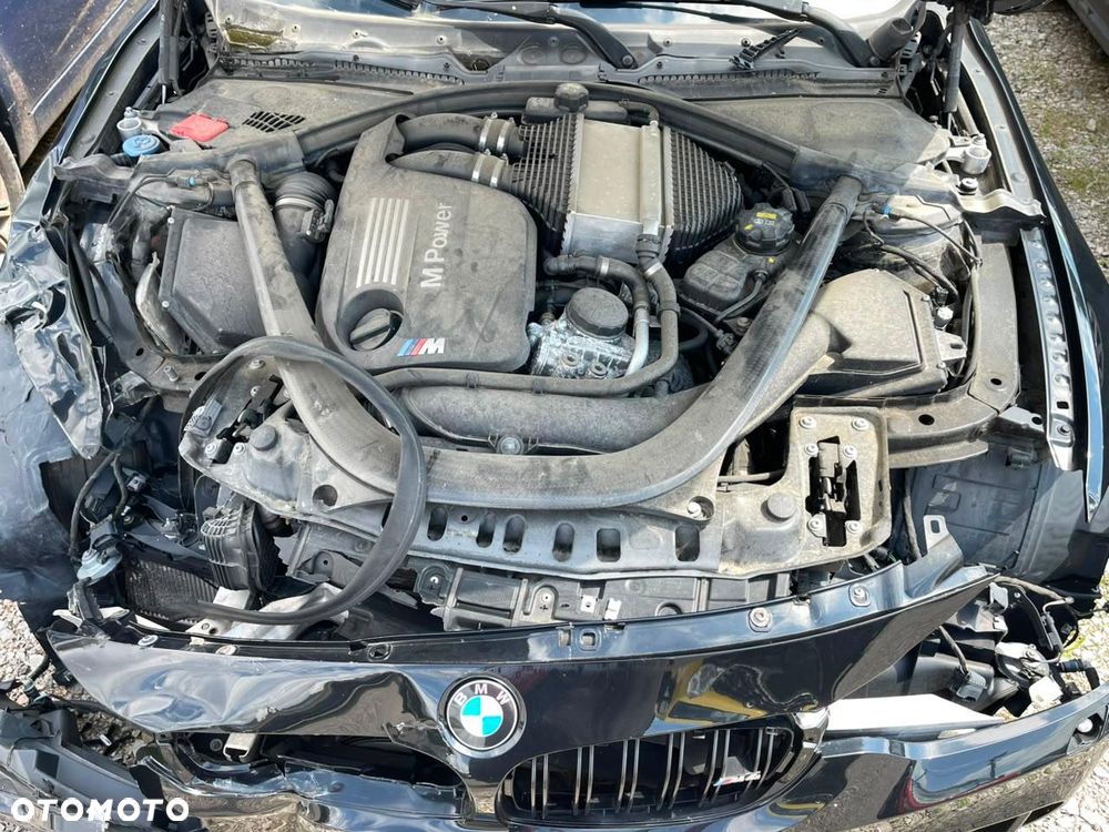 BMW M4 DKG - 7