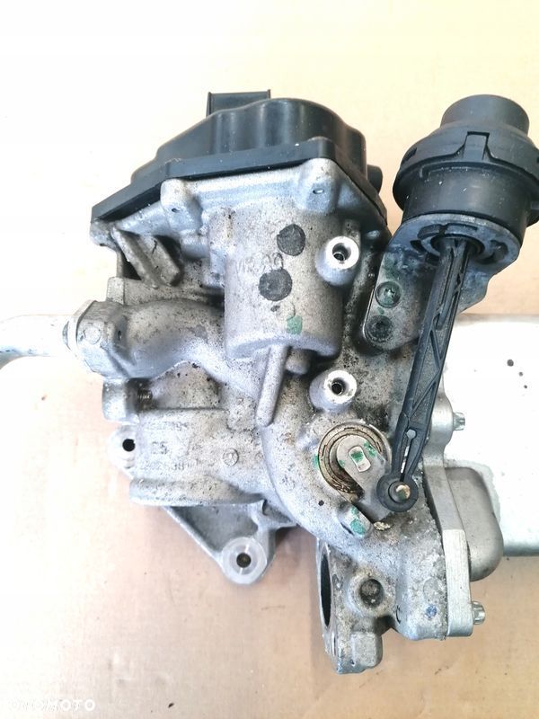 TRANSPORTER T5 2.0TDI CHŁODNICA SPALIN Zawór EGR - 3