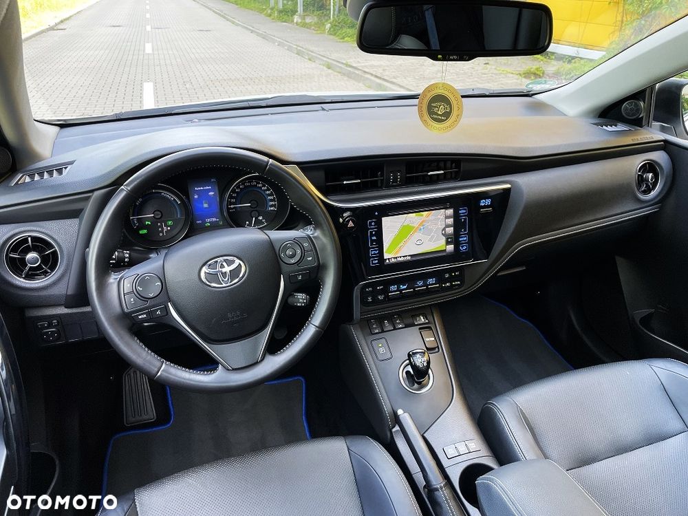 Toyota Auris 1.8 HSD Prestige NAVI - 21