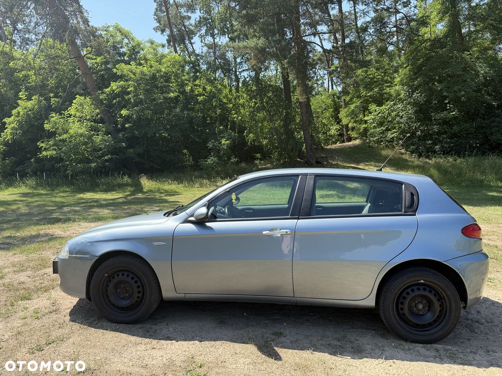 Alfa Romeo 147 - 3