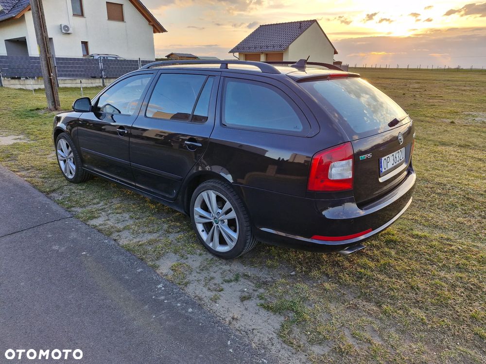 Skoda Octavia 2.0 TDI DPF RS - 4