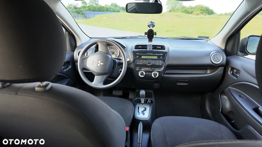 Mitsubishi Space Star 1.2 Invite CVT - 20