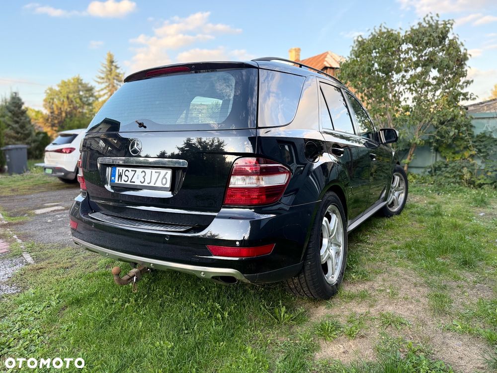 Mercedes-Benz ML - 4