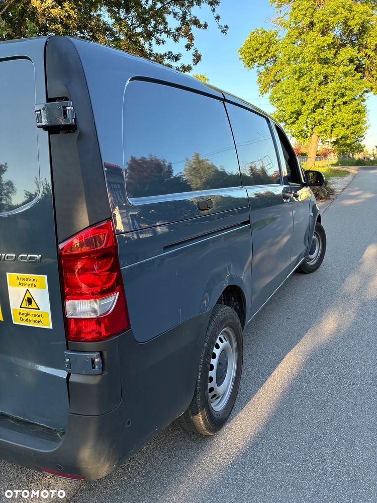 Mercedes-Benz VITO - 11