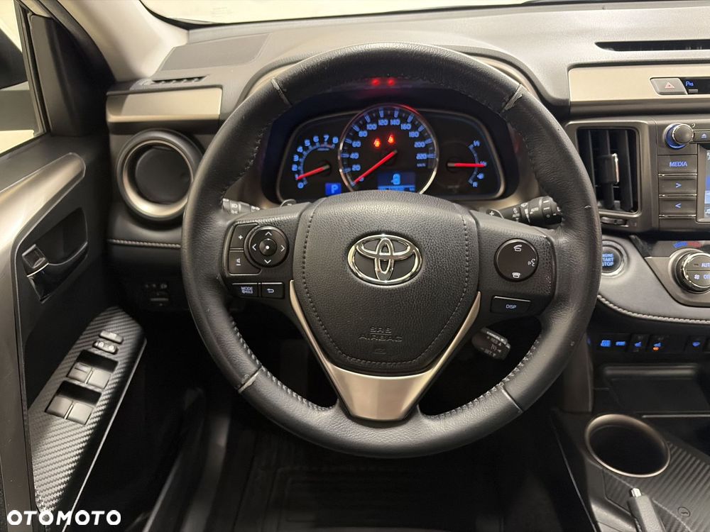 Toyota RAV4 - 13