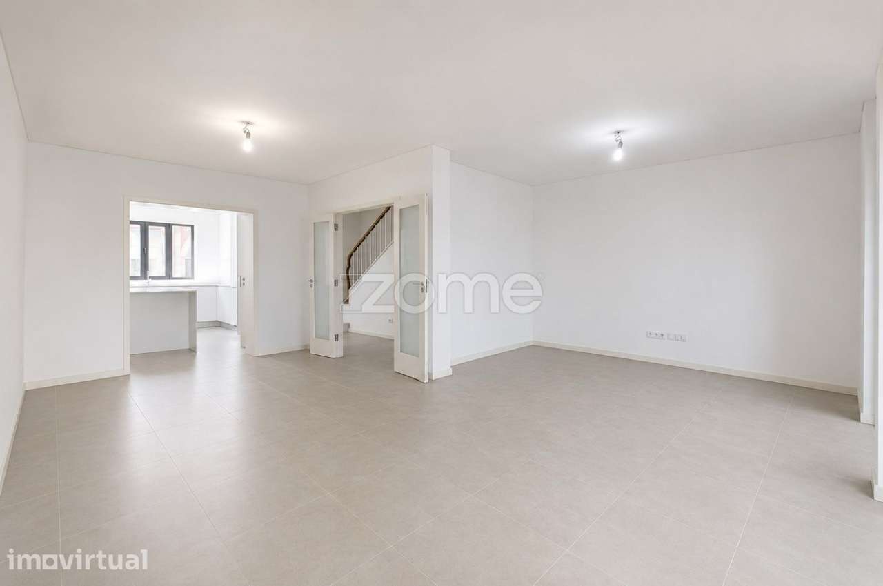 Moradia T3+2 Renovada com Jardim e Terraço, Paranhos, Porto - Grande imagem: 5/30