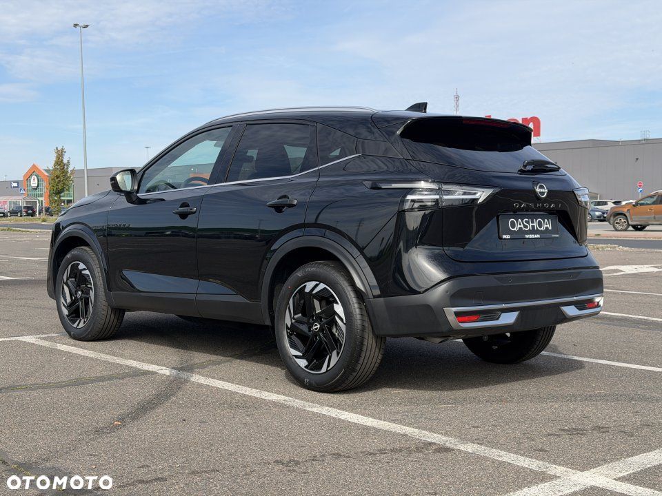 Nissan Qashqai - 4